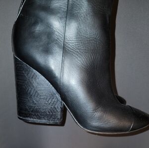Tori Burch Grove Cap Toe Black Leather Boots